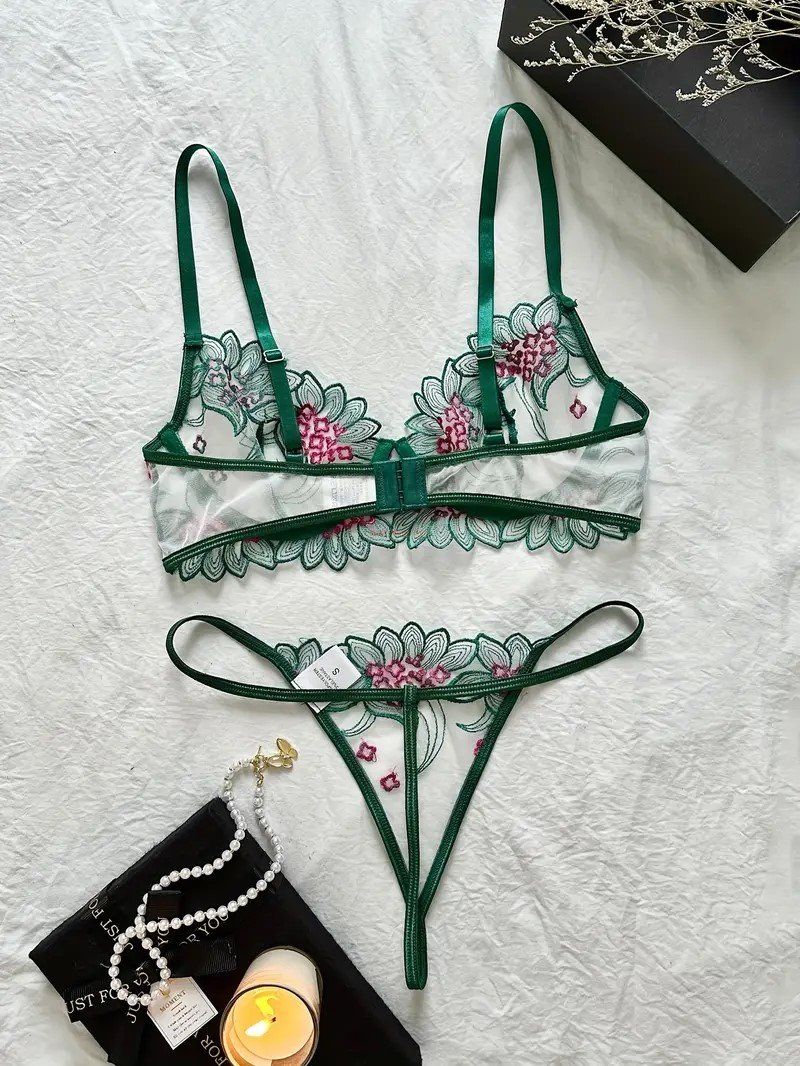 Altra biancheria intima: 3 Teiler Dessous in 2 Grössen – Nuovo e nell'imballaggio originale da Dallenwil venduto da erotic321meins 3