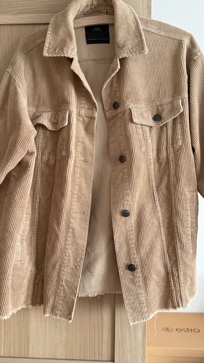 Zara Jacken: Zara Jacke  – Gebraucht aus Sevelen von ann_f687