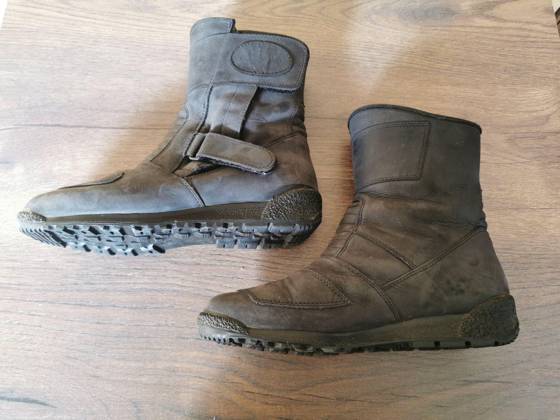 Scarpe da donna: Damen Motoradstiefel Gr.39 – Usato da Winterthur venduto da Lonpos1 3