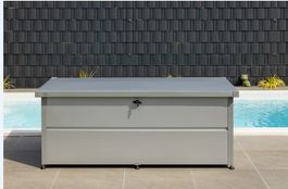Gartenbox S mit Schloss, silber 135 x 65 x 73 cm 013