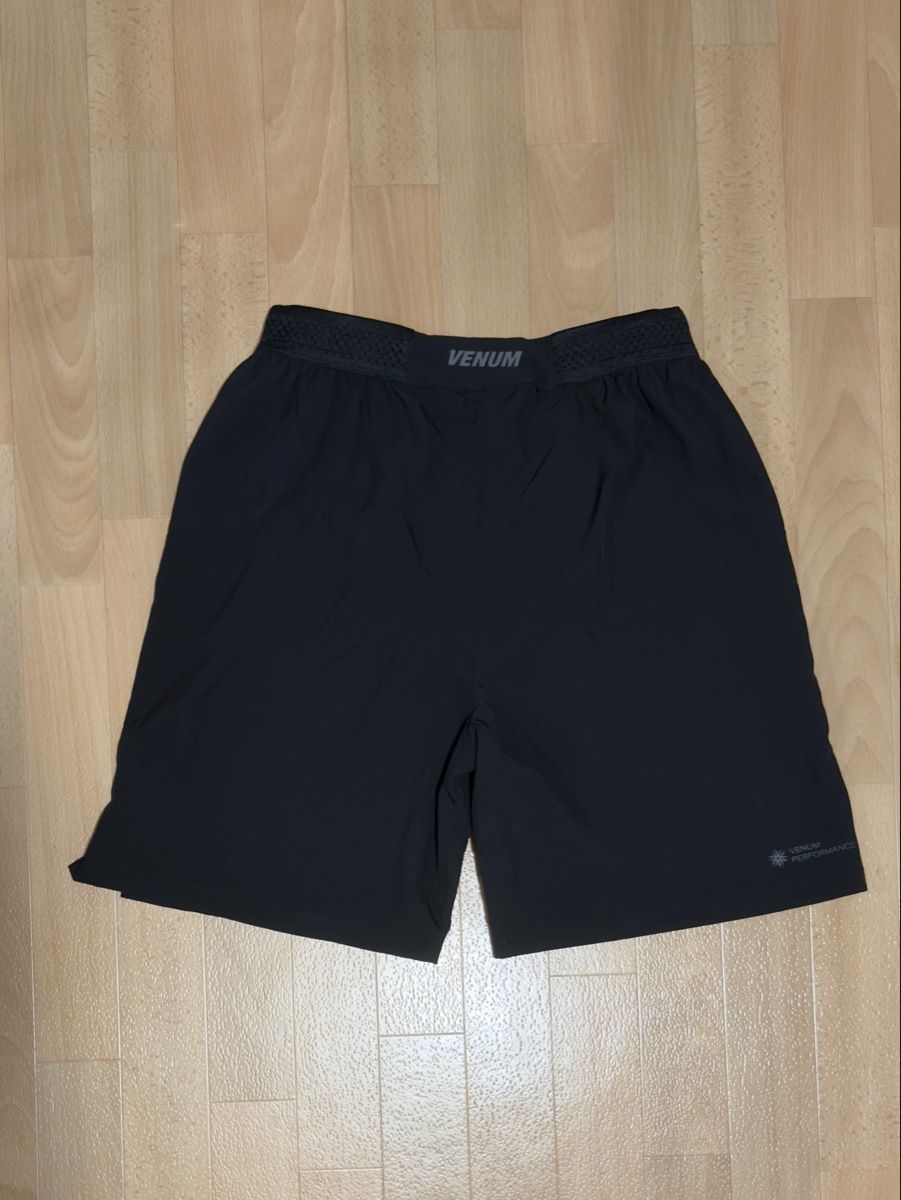 Venum Pantaloni: Venum Shorts – Nuovo (secondo la descrizione) da Volketswil venduto da 8003 1