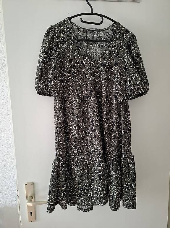 Vestiti: Kleid – Usato da Münchenstein venduto da Salvis_68