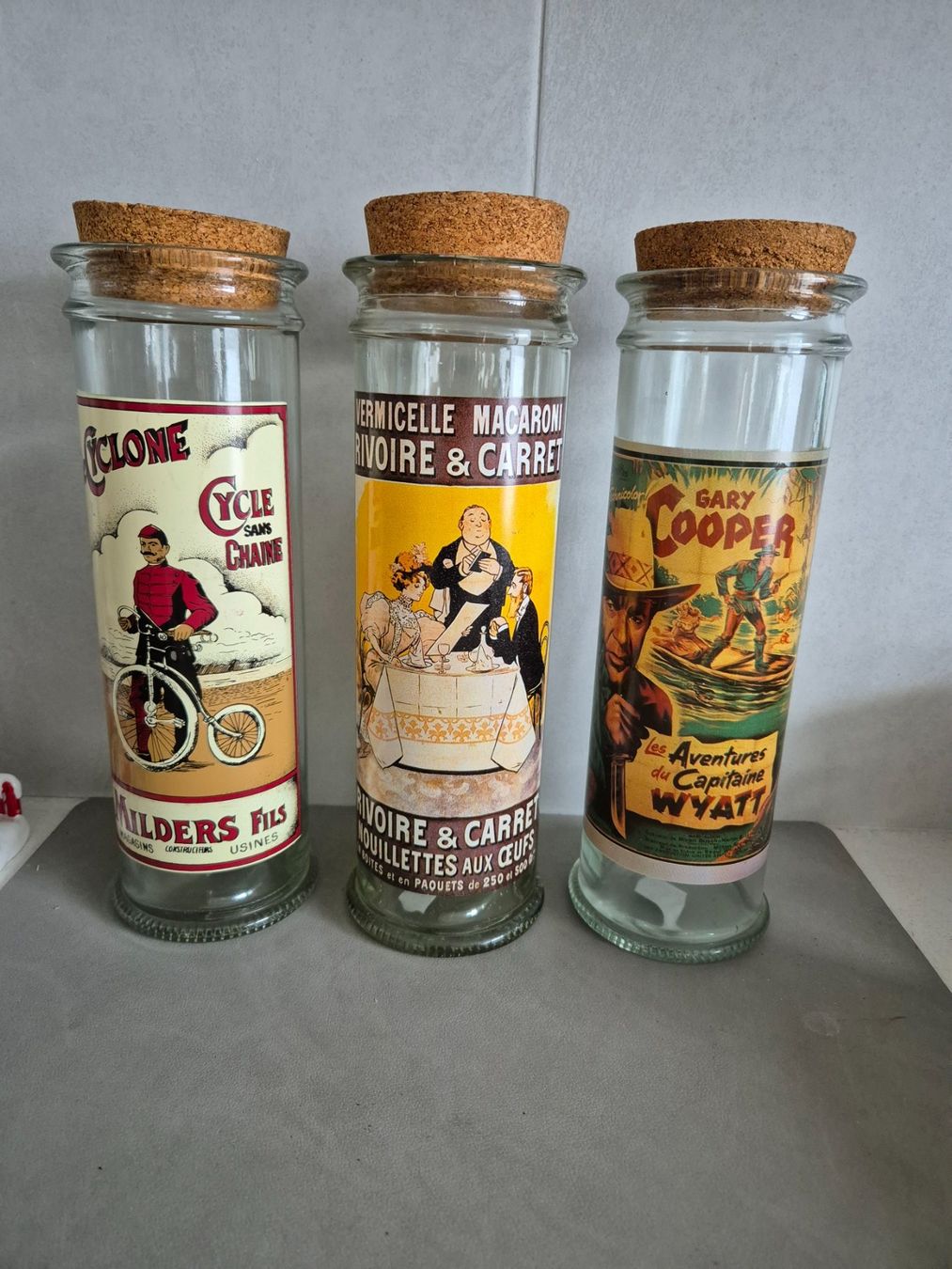 Contenitori & Simili: 3 bocal style vintage C20 – Usato da Fully venduto da tameab