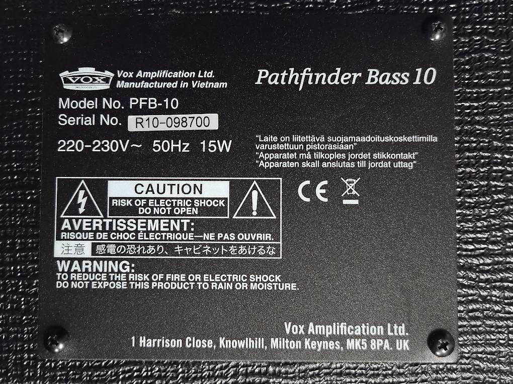 Vox Amplificatori: Vox Pathfinder 10 Bass Combo – Usato da Geneve venduto da AlbertFink74 3