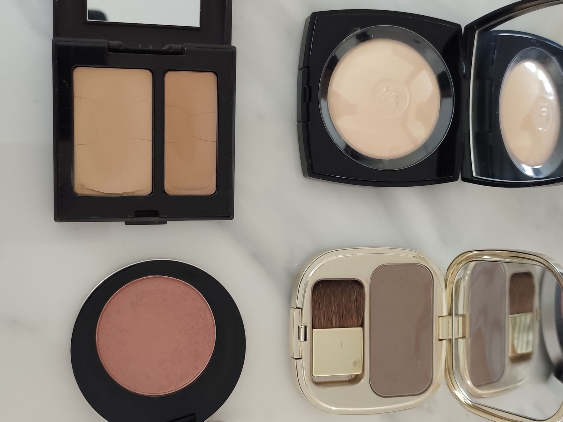 Chanel Make-up: Make up set – Usato da Männedorf venduto da Ursik_OnlineShop 1