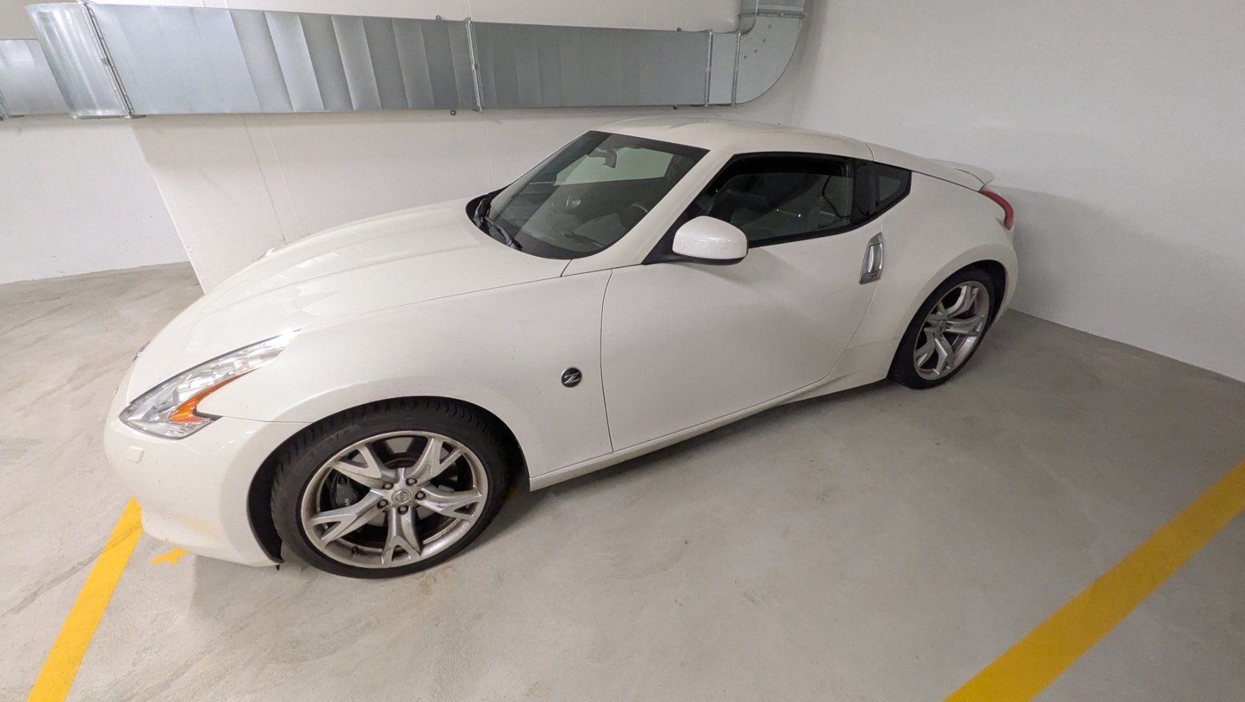 Nissan Automobili: Nissan 370z Pack Automatic – Usato da Oberuzwil venduto da pas_g2t8 2