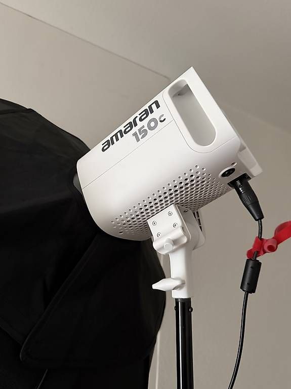 Laboratorio & Camera oscura: Amaran 150c – Usato da Basel venduto da con_2zvz
