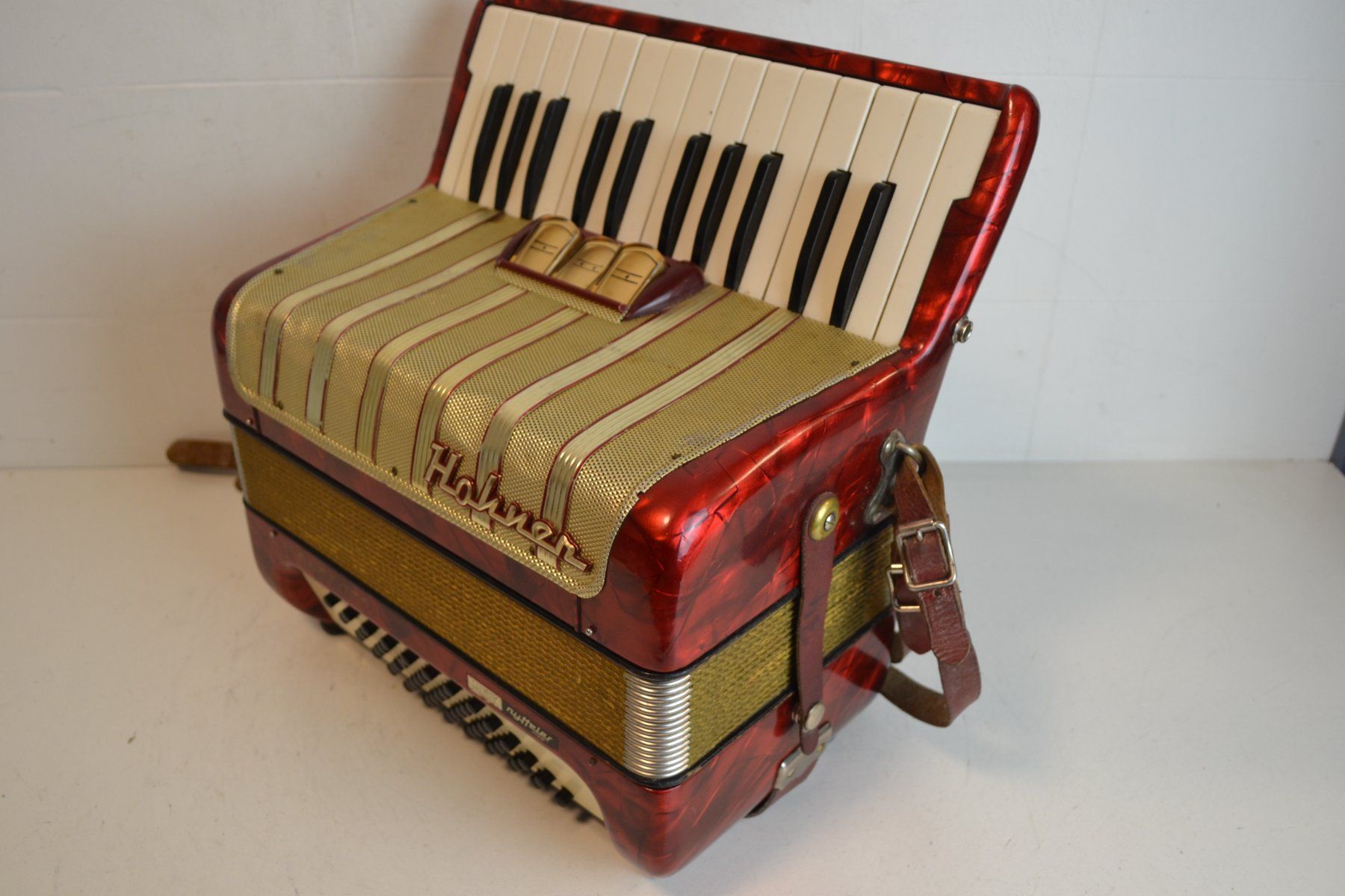 Hohner Strumenti musicali: Akkordeon chromatisch Hohner Concerto I – Usato da Zürich venduto da Brockito 2