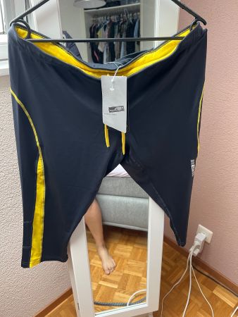 Shorts de sport taille xl James and Nicholson