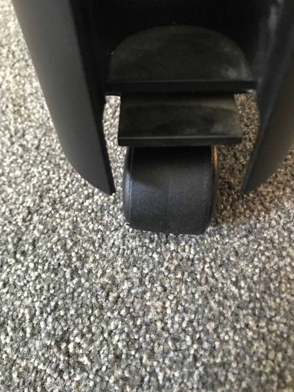 Bang & Olufsen Fernseher: Bang & Olufsen RollStand MX 4000   4200 – Neu (gemäss Beschreibung) aus Würenlingen von Schneiderhifi 6