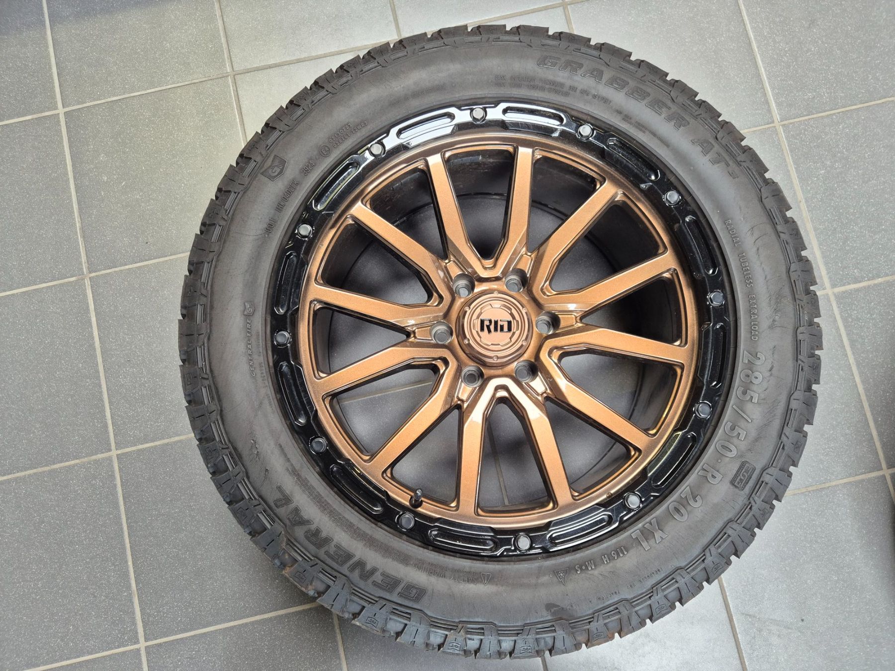 Pneumatici & Ruote complete: Offroad Aluräder 20" – Usato da Winterthur venduto da WEWi-Ersatzteile