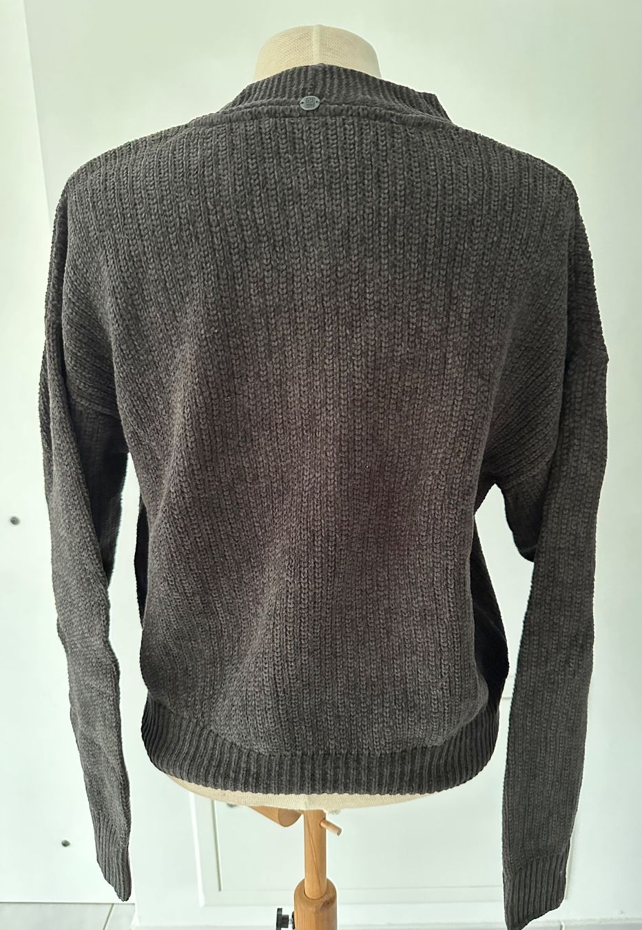Nile Jacken: Strickjacke von Nile – Gebraucht aus Embrach von aha55 1