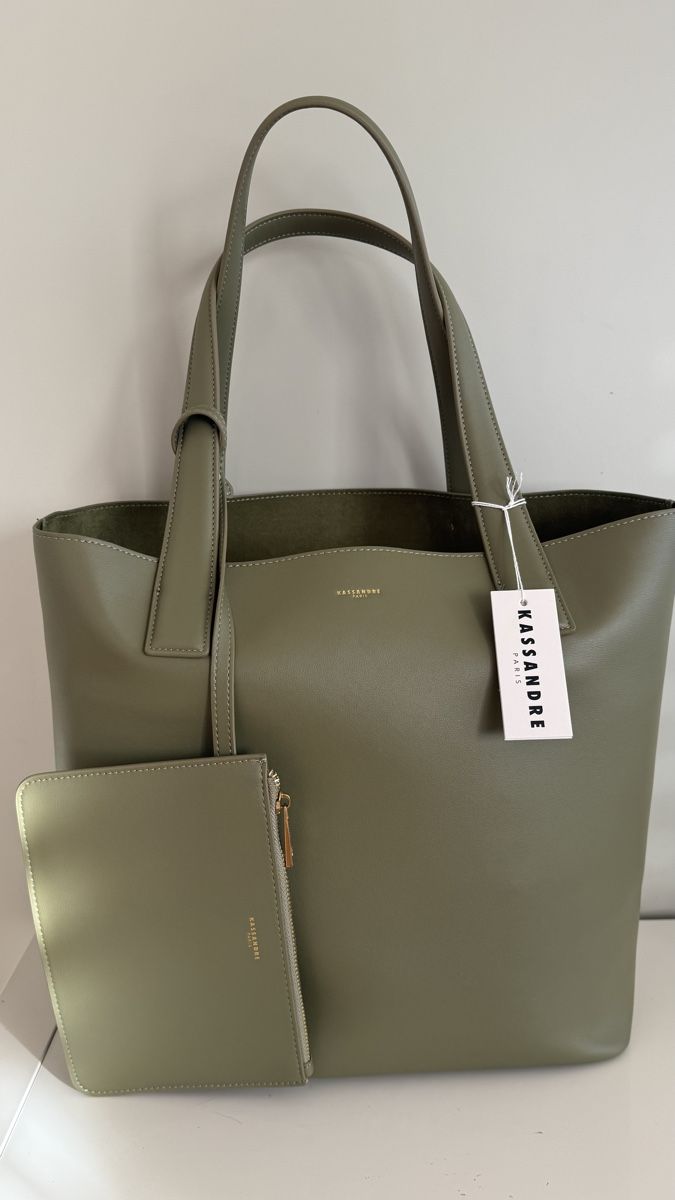Borse da donna: Neue Ledertasche/ Shopper von Kassandre – Nuovo e nell'imballaggio originale da Winterthur venduto da -BeHappy24-