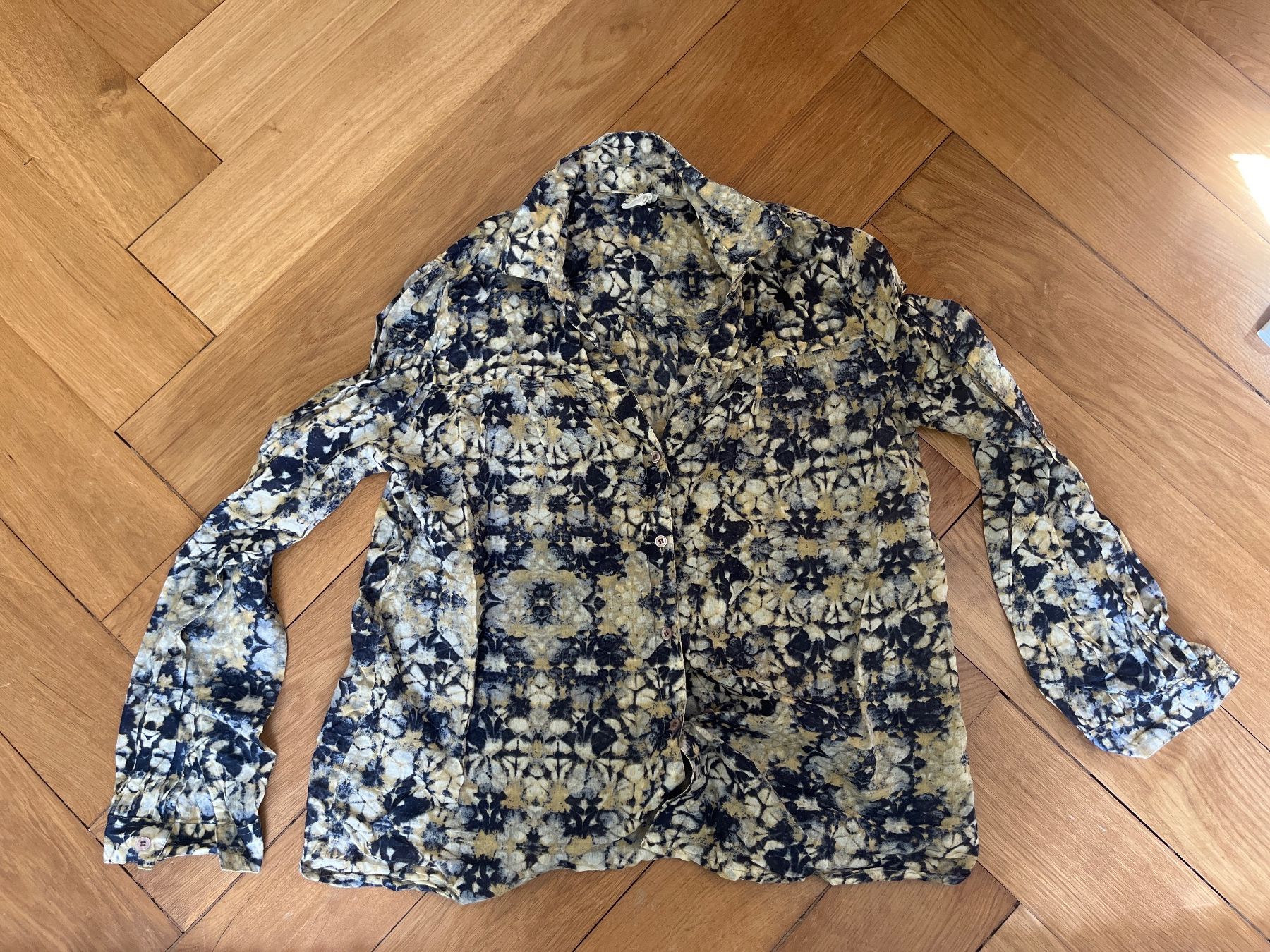 Blusen: MAISON HOTEL Bluse – Gebraucht aus Zürich von Mia.Sh