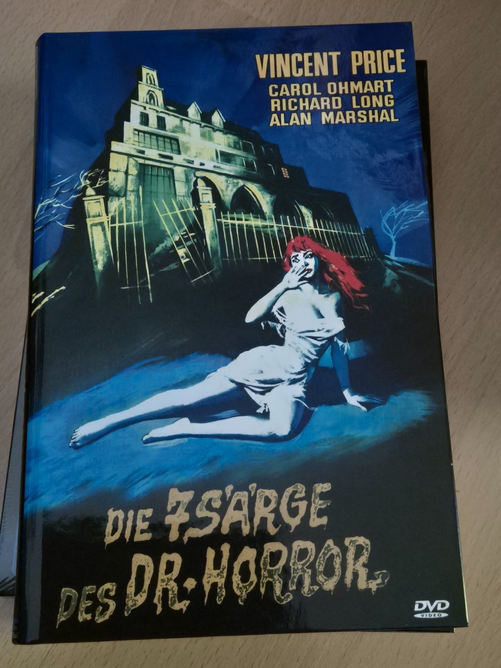 Tutti i DVDs: Hartbox Die 7 Särge des Dr. Horror – Usato da Lostorf venduto da Mediabookfan