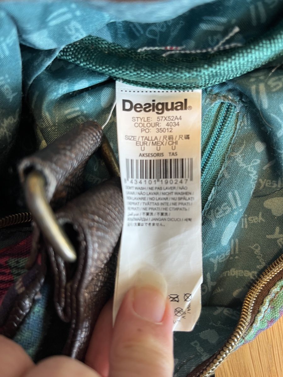 Desigual Borse da donna: Desigual Tasche multicolour gebraucht – Usato da Wetzikon ZH venduto da Steve1971 7