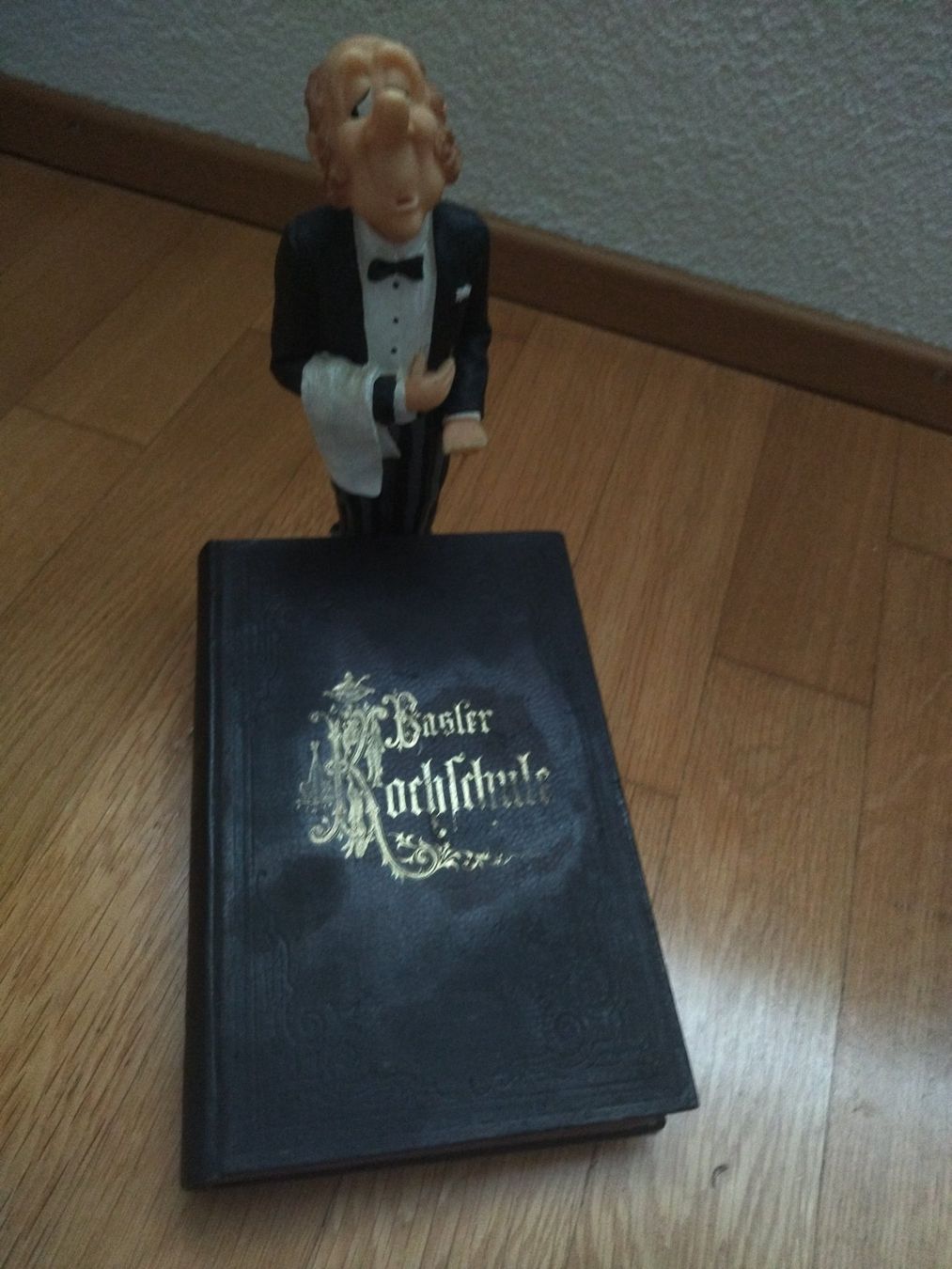 Libri: Kochbuch antik 1883 – Usato da Felben-Wellhausen venduto da bananajoe8474