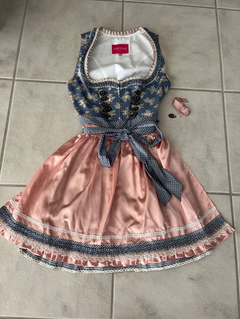 Krüger Robes: Dirndl Krüger Madl – Neuf (Voir description) à Dulliken par Lemon09 1