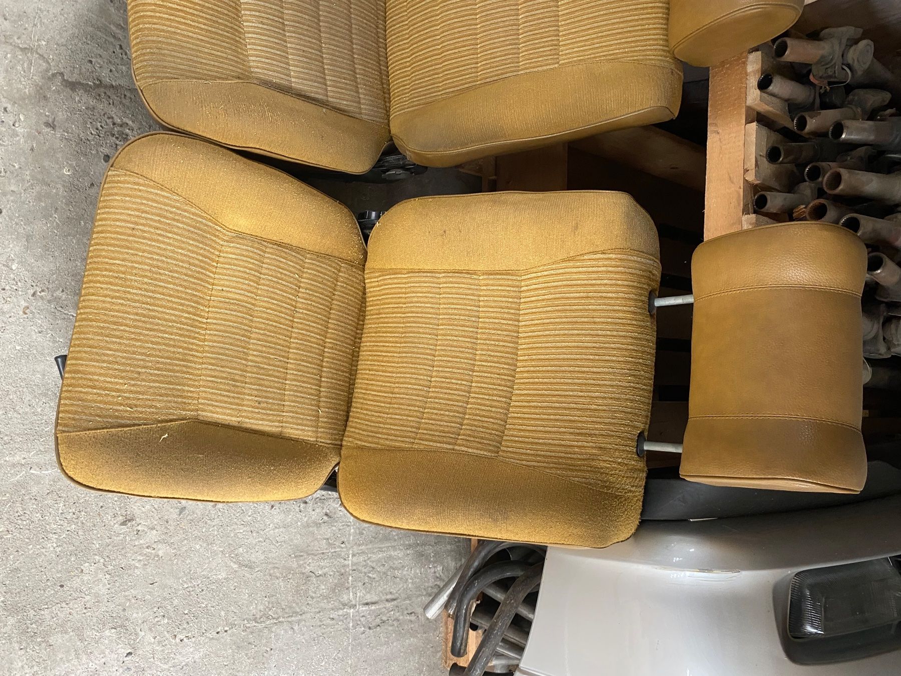 Opel Toutes les pièces auto: Opel Rekord E Sitze – D'occasion à Huttwil par kadett1984 1