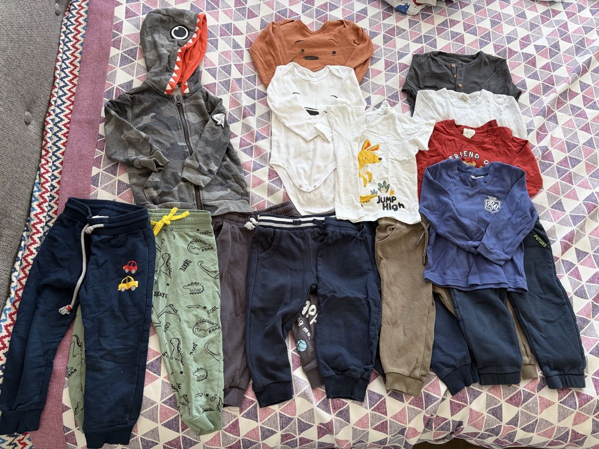 Kleiderpakete & -sets: Kinderkleidpacket 92 – Gebraucht aus Schlieren von gor_jgx7