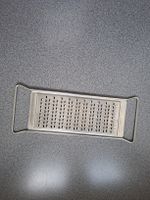 Käse-Rüebli-Reibe Edelstahl, gut erhalten, für die Küche