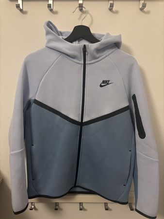 Nike Tech Fleece Zip Hoodie  