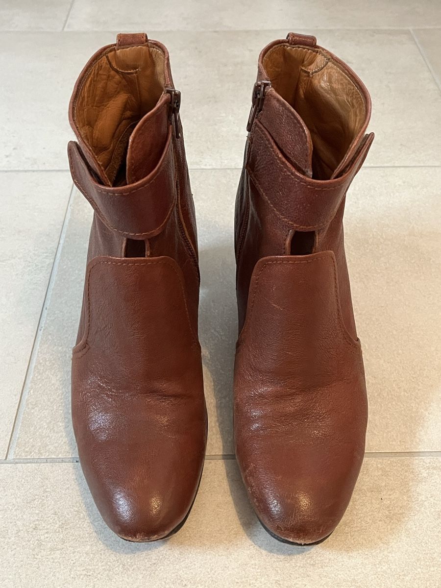 Scarpe da donna: Chie Mihara Stiefelette – Usato da Nänikon venduto da aoe_22fy