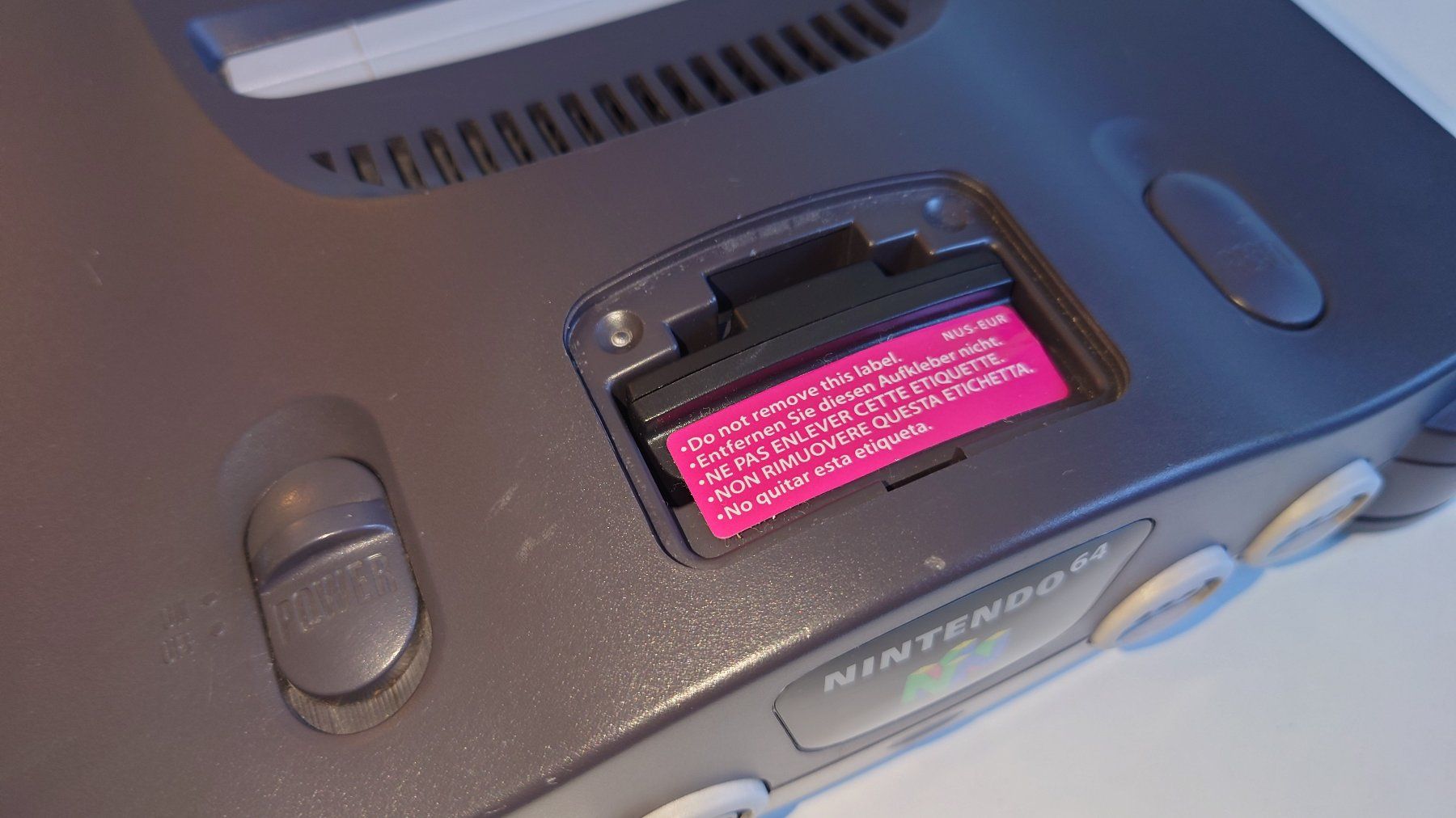 Nintendo Console: N64 Konsole inkl. Super Mario 64 – Usato da Pfaffhausen venduto da Odla7 5