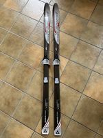 Skis et chaussures de rando nordique