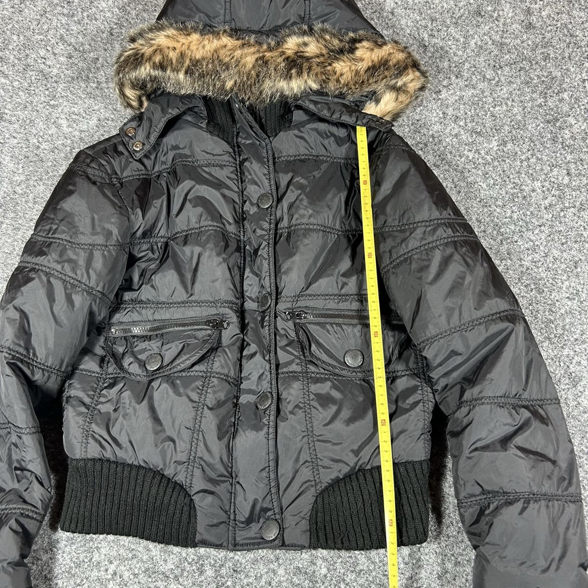 Giacche: Bomber fashion addict  – Usato da La Sagne NE venduto da Matlasape 2