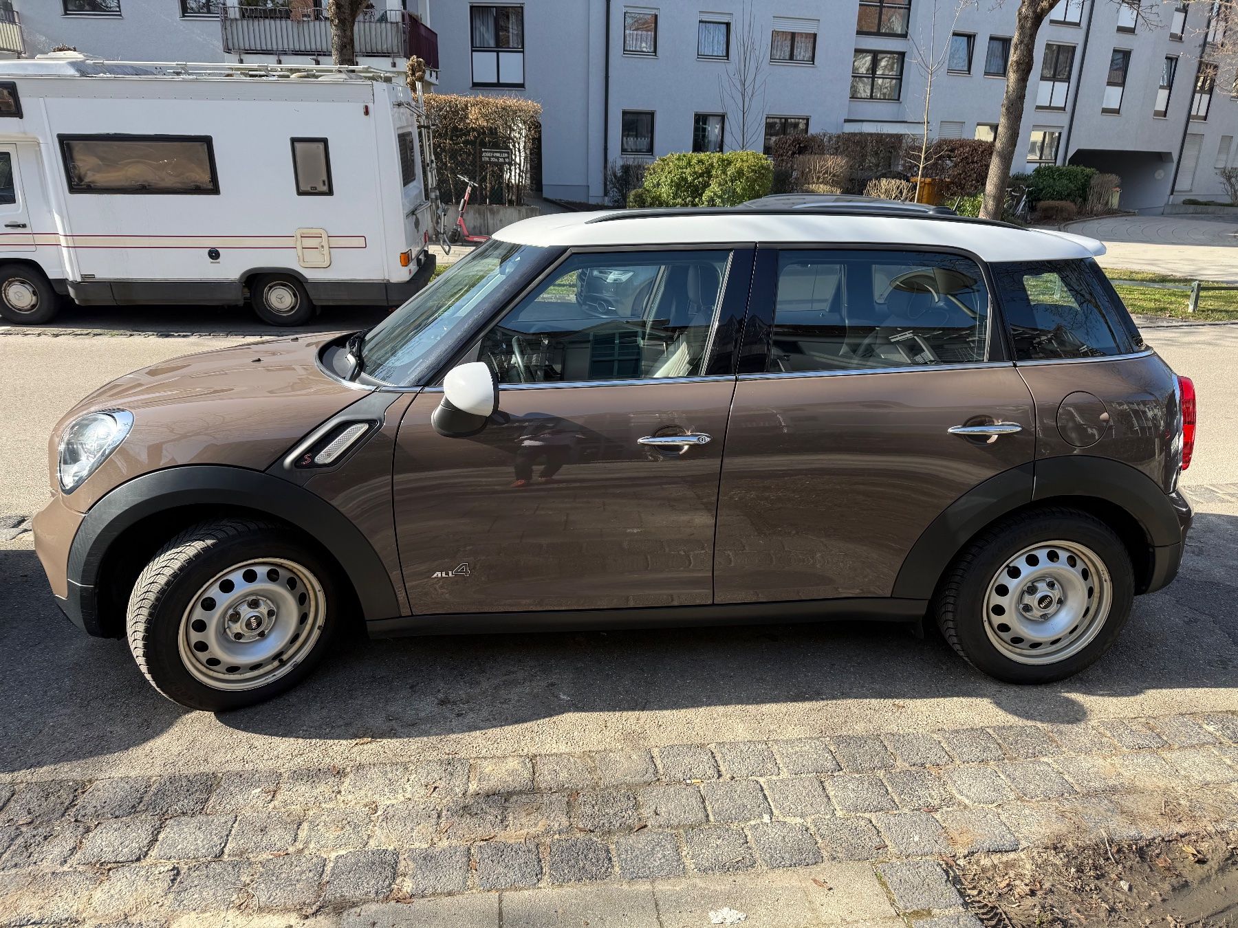 Automobili: Mini Countryman 4ALL Cooper SD, Automat, mit Techn. Problem – Usato da Herisau venduto da w.mahler