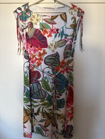 Kleid Monari Blumenmuster Gr. M guter Zustand