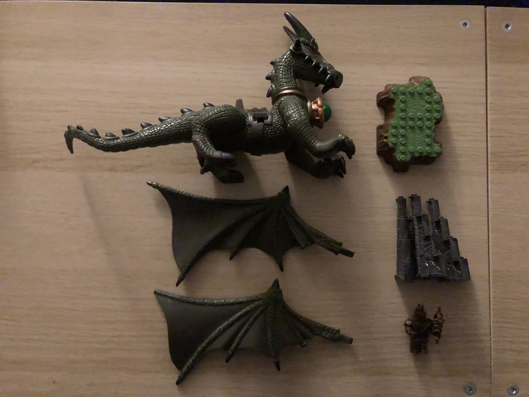 Mega Baukästen: Mega Bloks dragons 9871 dragons slayers – Gebraucht aus Olten von Lag_G 1