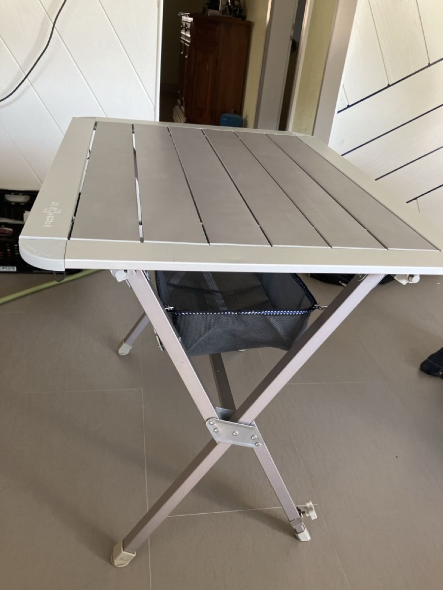 Tische: Campingtisch( Brunner – Gebraucht aus Dittingen von Forfour1