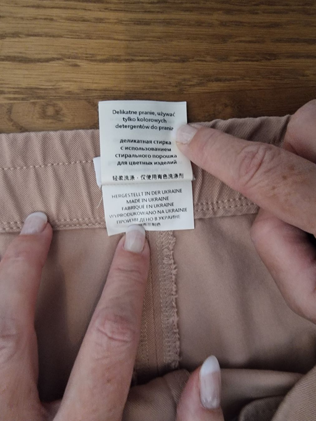 Riani Pantaloni: RIANI Damenhose (Gr. 44) – Nuovo (secondo la descrizione) da Zumikon venduto da chv_w96q 5