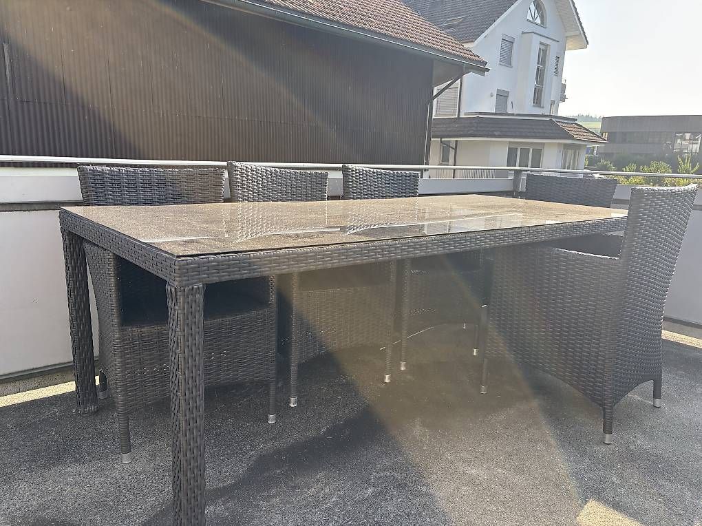 Set di tavolo e panche: Gartentisch mit Stühlen – Usato da Neudorf venduto da ber_vx5j 1