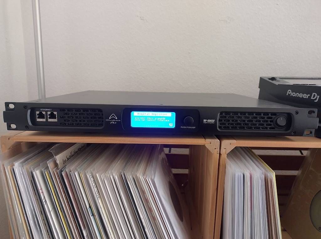Amplificatori: Wharfedale Pro DP-4065F Power Amplifier – Usato da Grossaffoltern venduto da Nenei