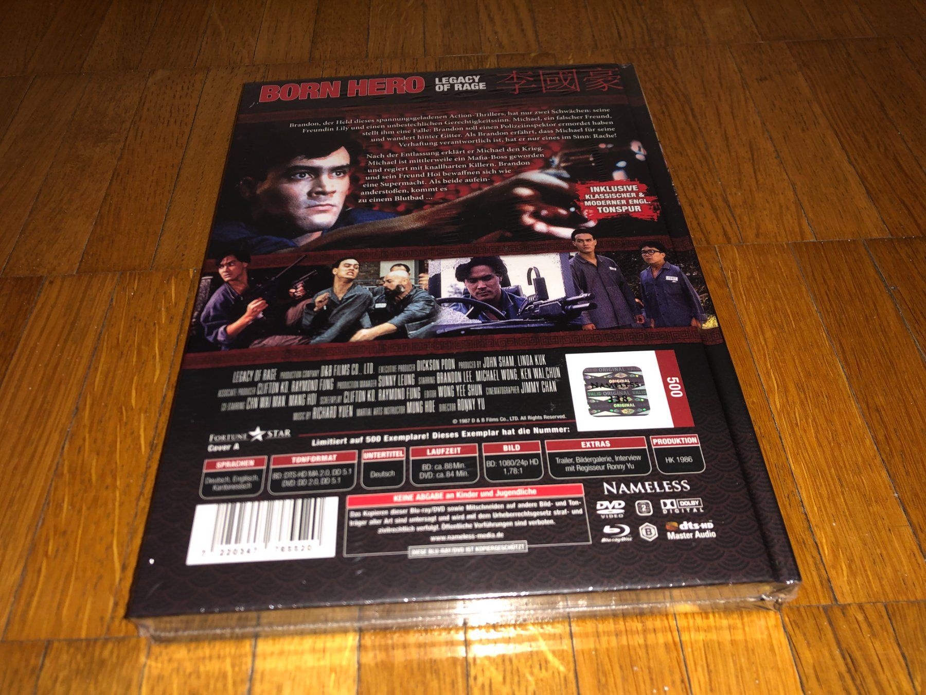 Tutti i DVDs: Born Hero - MEDIABOOK - A - UNCUT – Nuovo e nell'imballaggio originale da Basel venduto da havsok 1