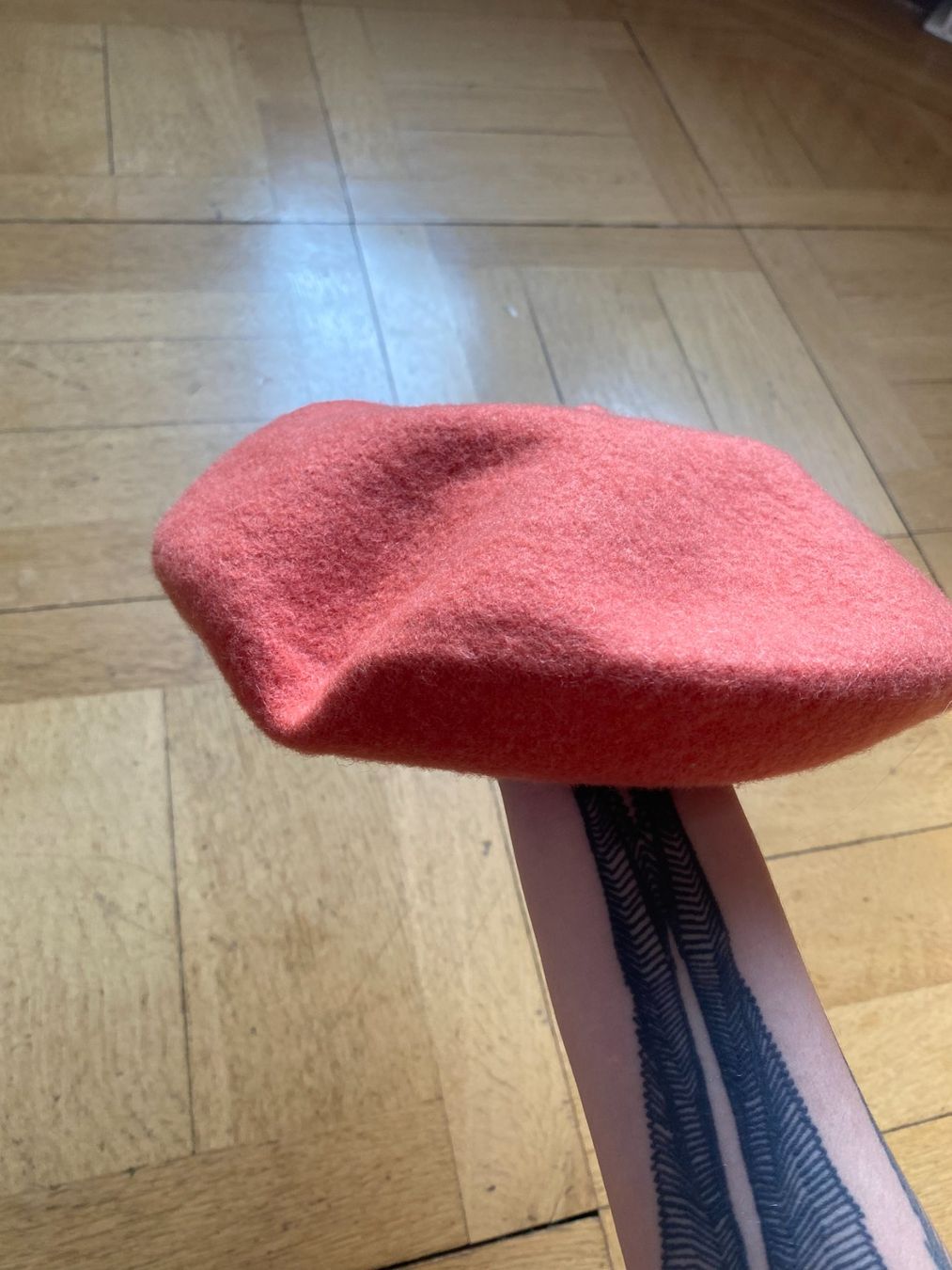 Chapeaux, bonnets & casquettes: KORALLENROTES BARETT – Neuf (Voir description) à Zürich par ilj_b22t 1