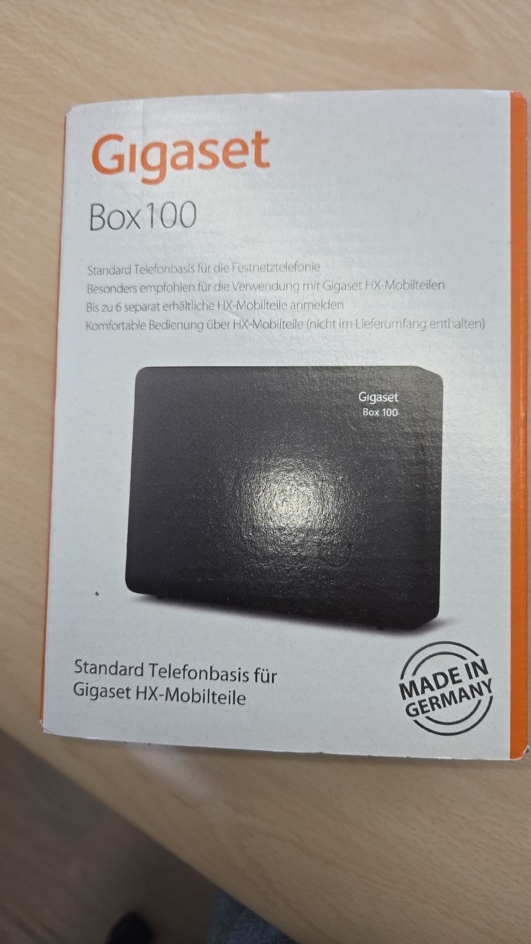 Gigaset Téléphones: Gigaset Box 100 – Neuf avec emballage d'origine à Ennetmoos par Comtronic