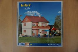 Kibri 38723 2-Familienhaus - passt zu Märklin & Faller