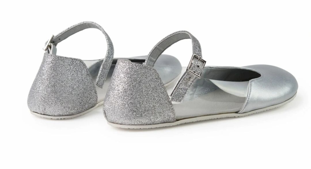 Chaussures femmes: New Navega barefoot silver flats – Neuf avec emballage d'origine à Zürich par Ada2 1