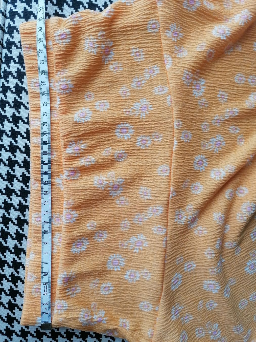 Vestiti & Gonne: Jupe, jupe patineuse, jupe courte,bas – Usato da Montcherand venduto da petiteoune75 3