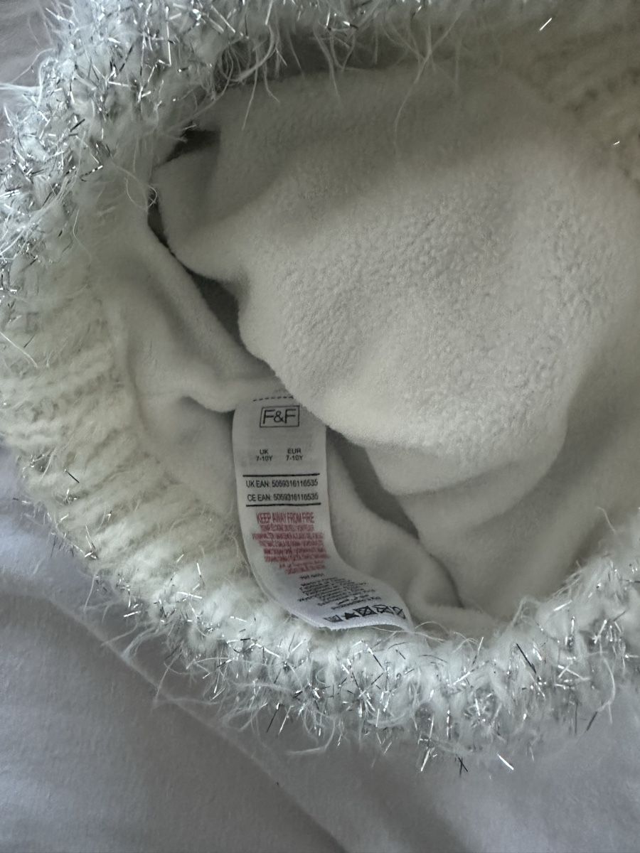 Altro abbigliamento per bambina: Wintermütze F&F – Usato da Dürrenroth venduto da tvy_bh56 1