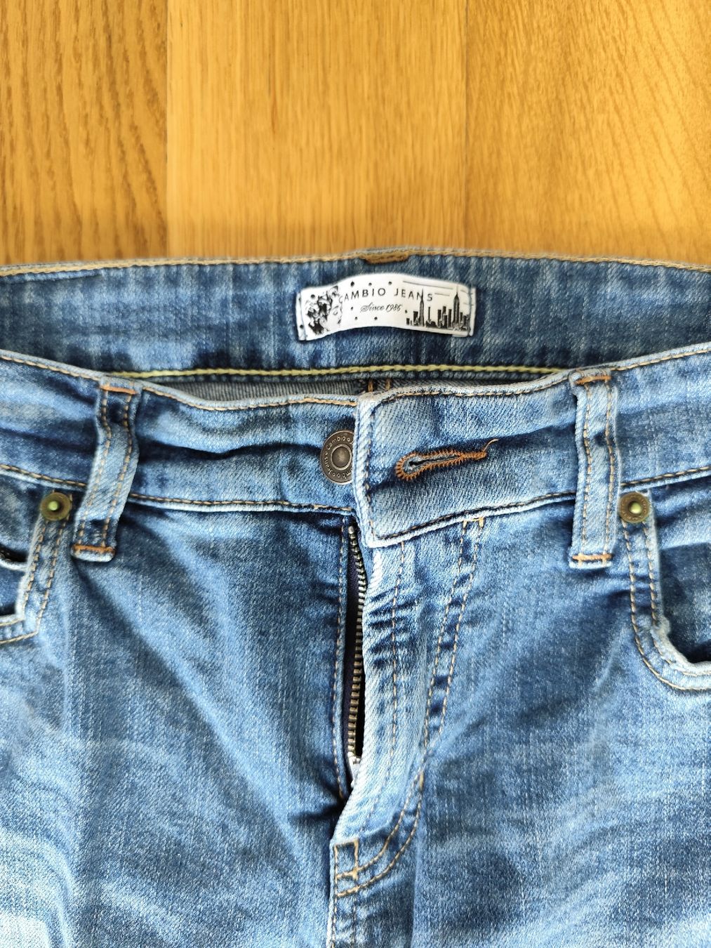 Cambio Jeans: Coole Cambio Jeans – Neuf (Voir description) à Rorschach par 669802 1