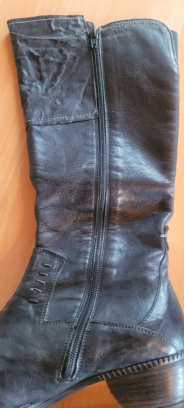 Scarpe da donna: Lederstiefel Exuisite Verarbeitung – Usato da St. Silvester venduto da misterdollar 2