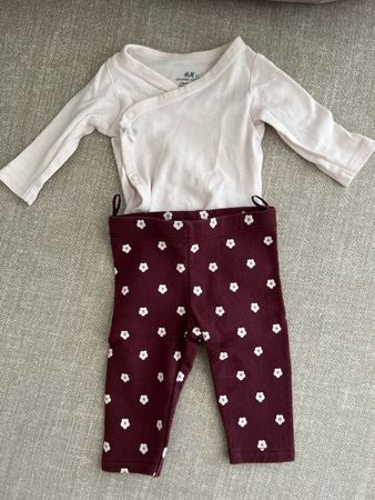 Wickelbody & Leggings Gr. 50