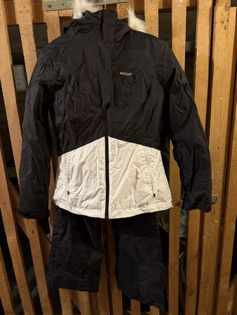 Skijacke/hose/handschuche (1mal benutzt)