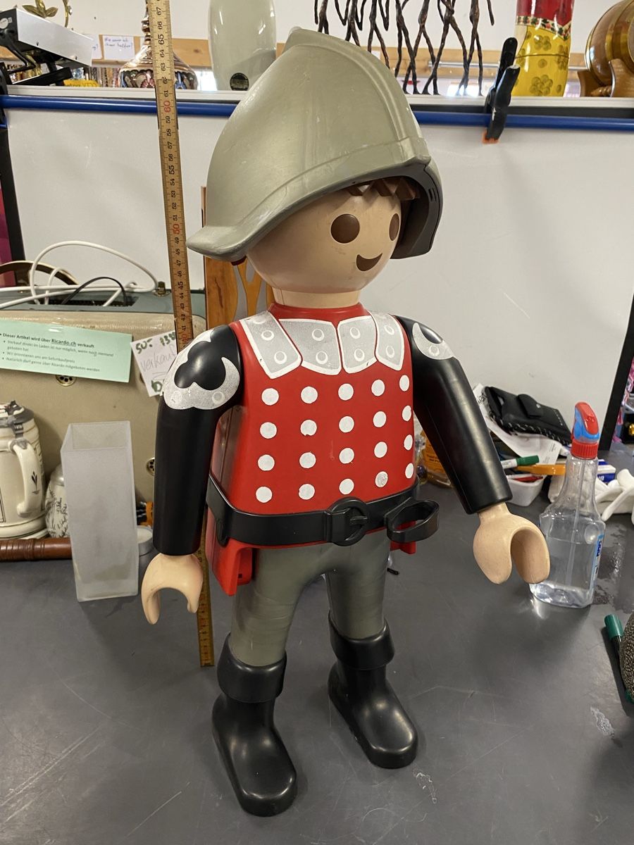 Statuette: Playmobil Ritter Figur – Usato da Glattbrugg venduto da Pischte.Brockenhaus