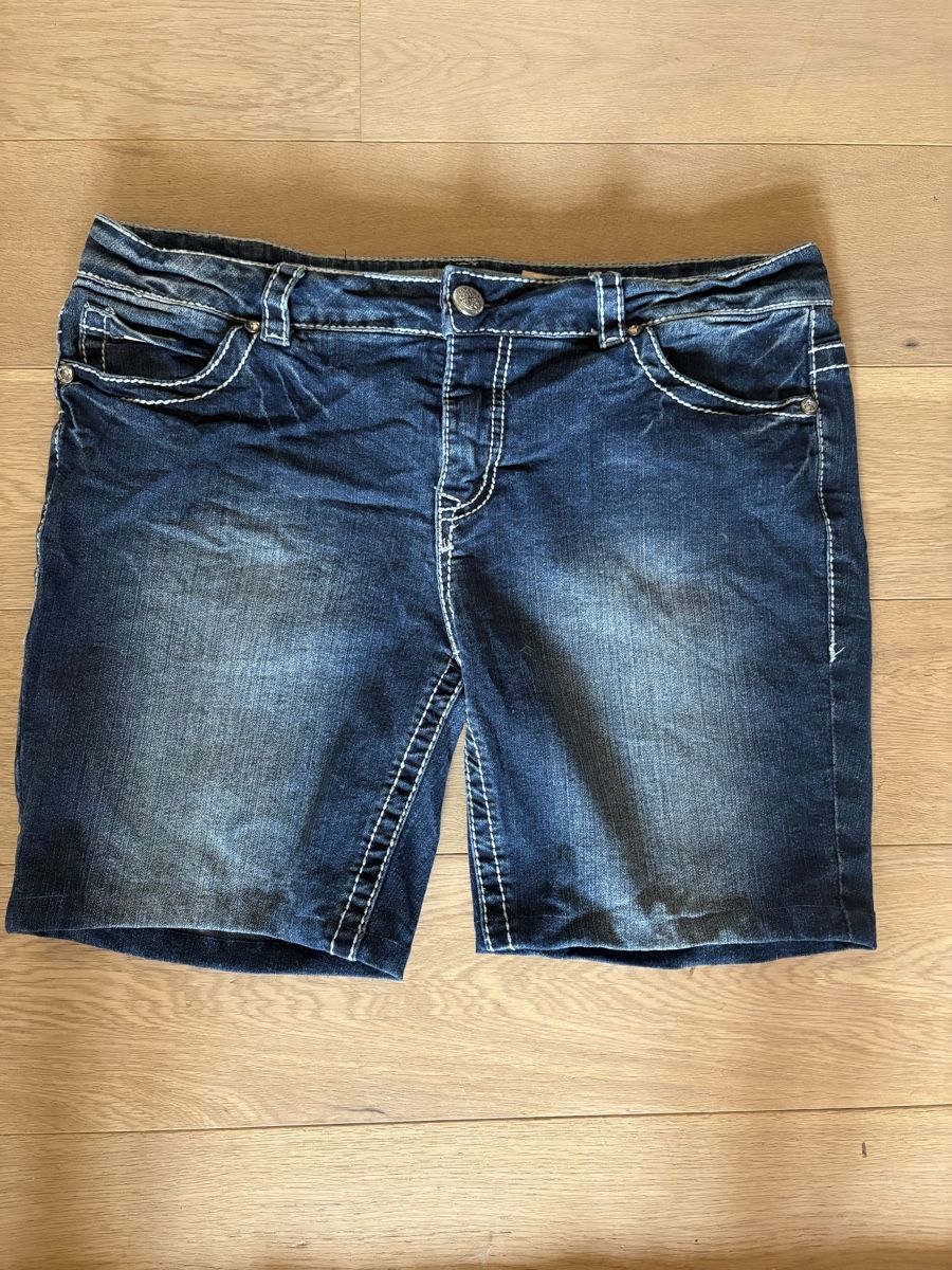 Jeans: Y2K Jeans-Shorts – Usato da Riehen venduto da vintage_basel 1